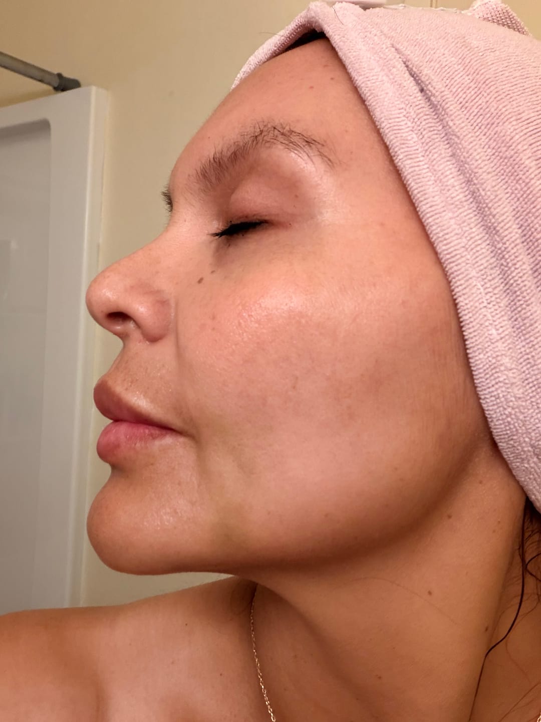 Customer photo review of fLASH EYELASH SERUM
