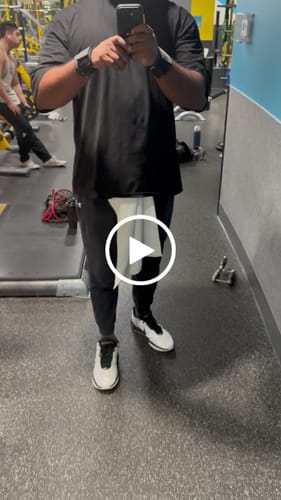 Customer video review of Megàlo 3/5 Sleeve Tee