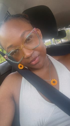 Customer photo review of Milk and Honey Hydrating Cleanser