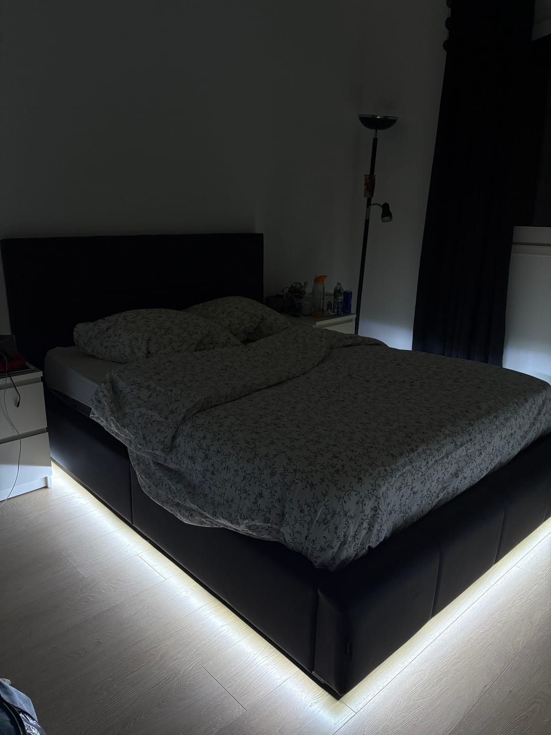 Customer photo review of Lit LUMEA – Sommier lumineux avec coffre de rangement