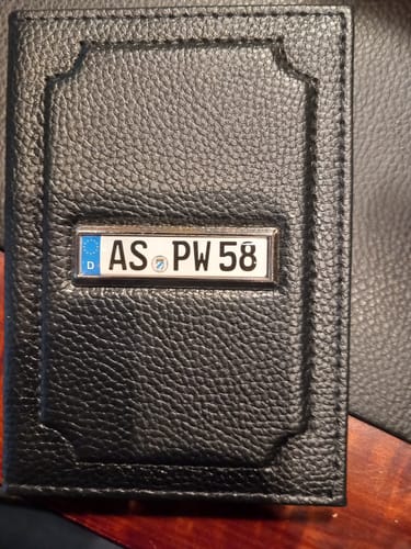 Customer photo review of Fahrzeugschein Hülle mit Deutschland Kennzeichen