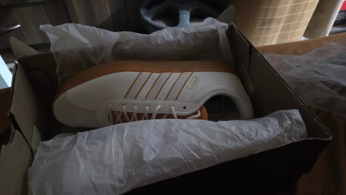 Customer photo review of adidas Men's VL Court 3.0 Casual Shoes