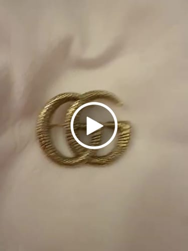 Customer video review of Gucci Brooch Gold 184399