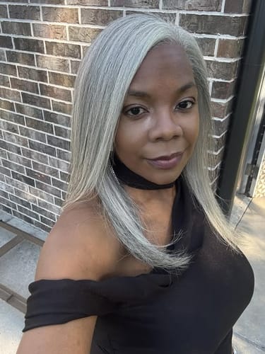 Customer photo review of Luvwin Salt & Pepper Gray Beginner Friendly Glueless Straight Wig 100% Human Hair