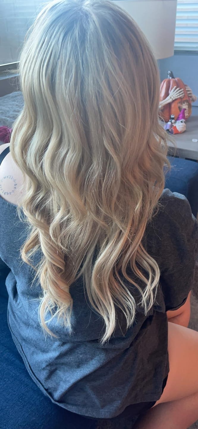Customer photo review of Halo Human Hair Extensions Light Volume All Shades