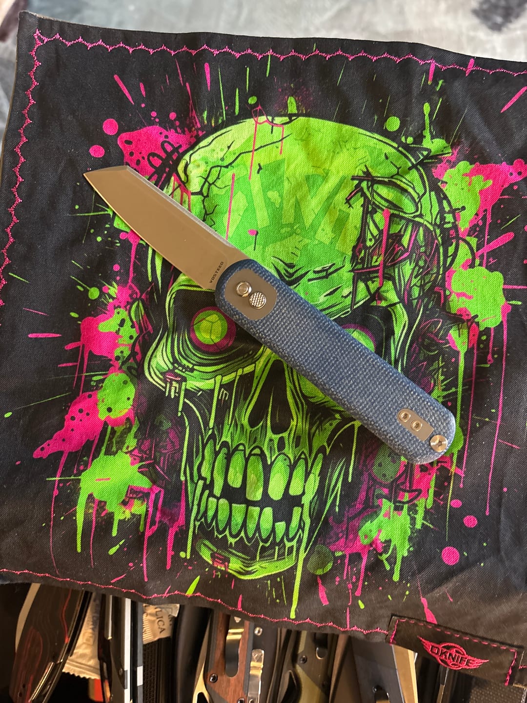 Customer photo review of Vosteed Corgi Trek Lock Knife 3"