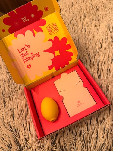 Customer photo review of Lem Clitoral Massager