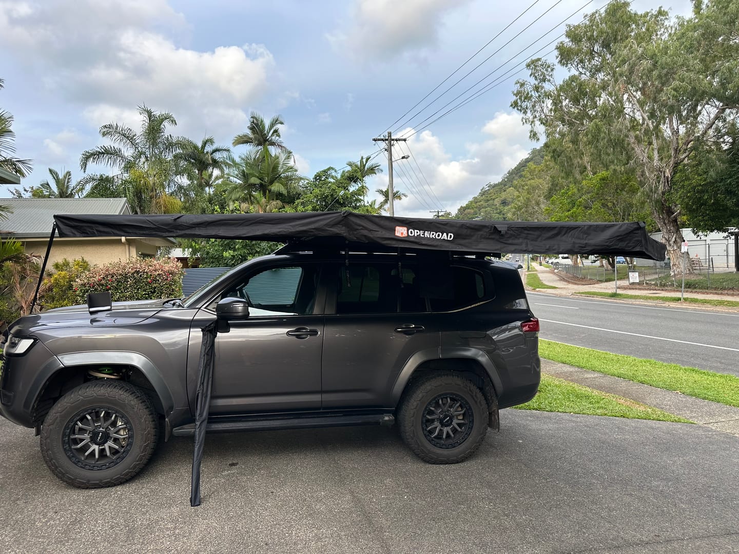Customer photo review of OPENROAD 180 Free Standing Awning