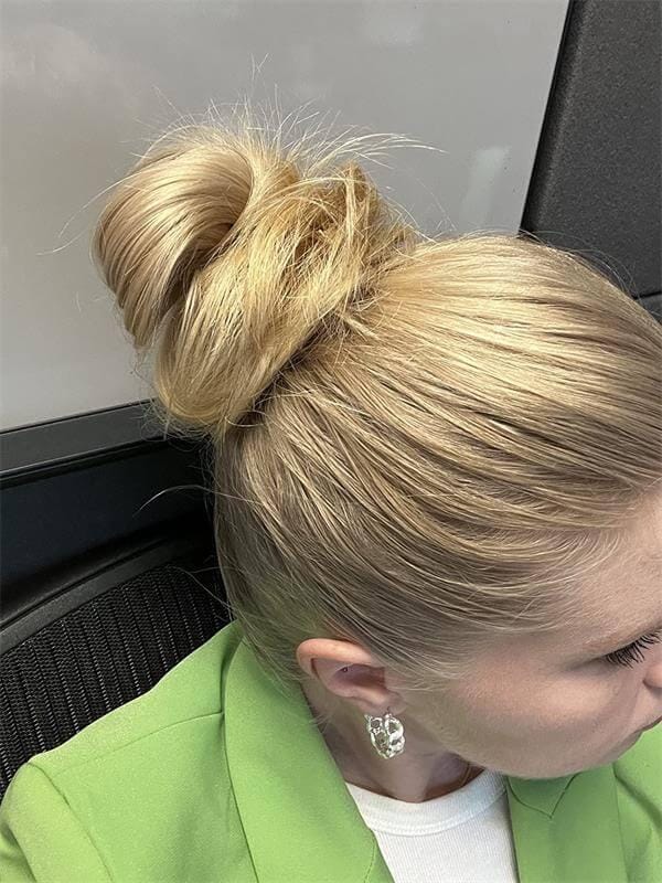 Customer photo review of Chignon Bun Human Hair Extension Natural Straight 7 Colors