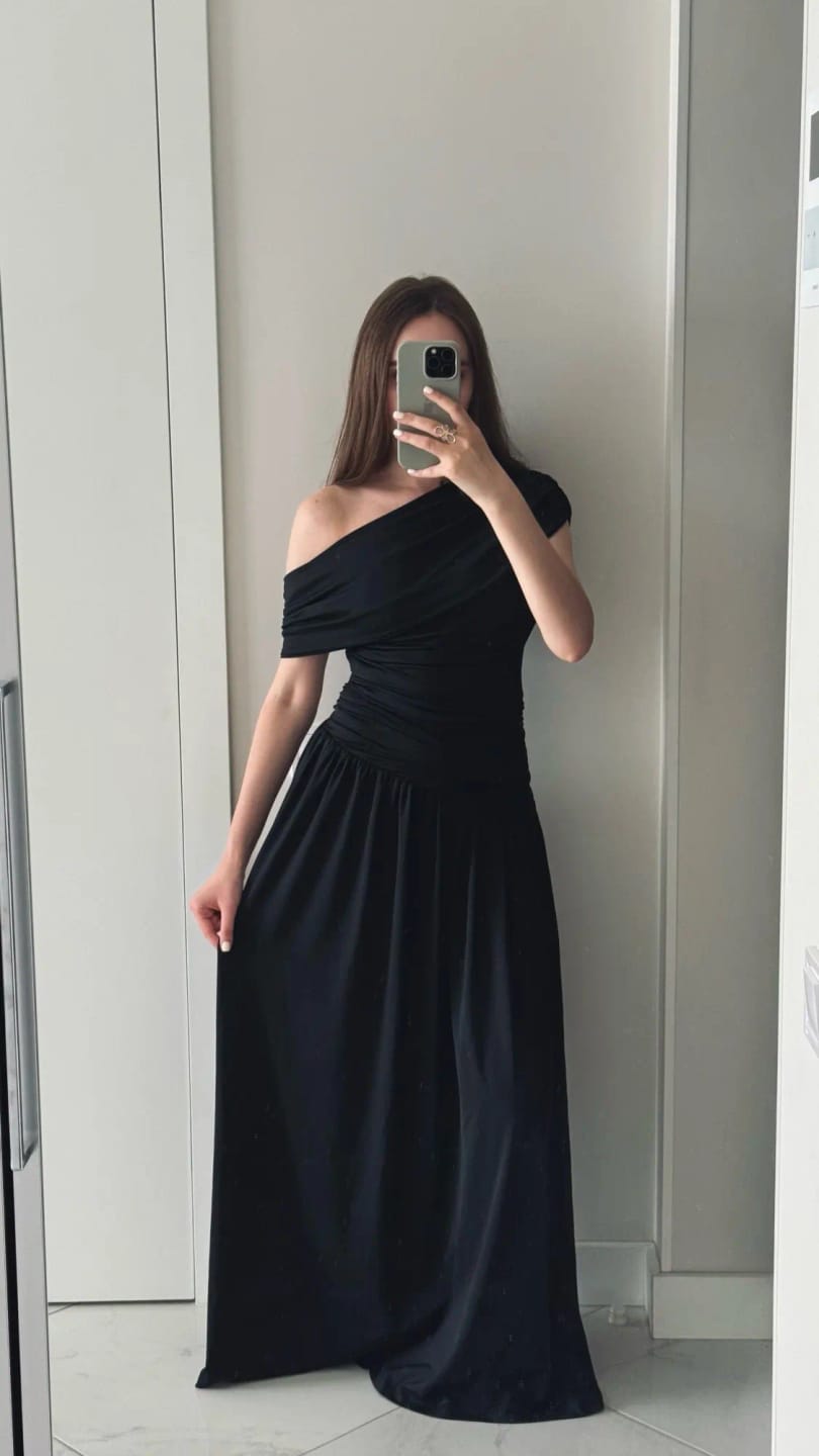 Customer photo review of Ingrid One Shoulder Maxi Dress