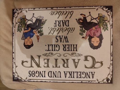 Customer photo review of Personalisiertes Gartenschild mit Name und Wunschtext