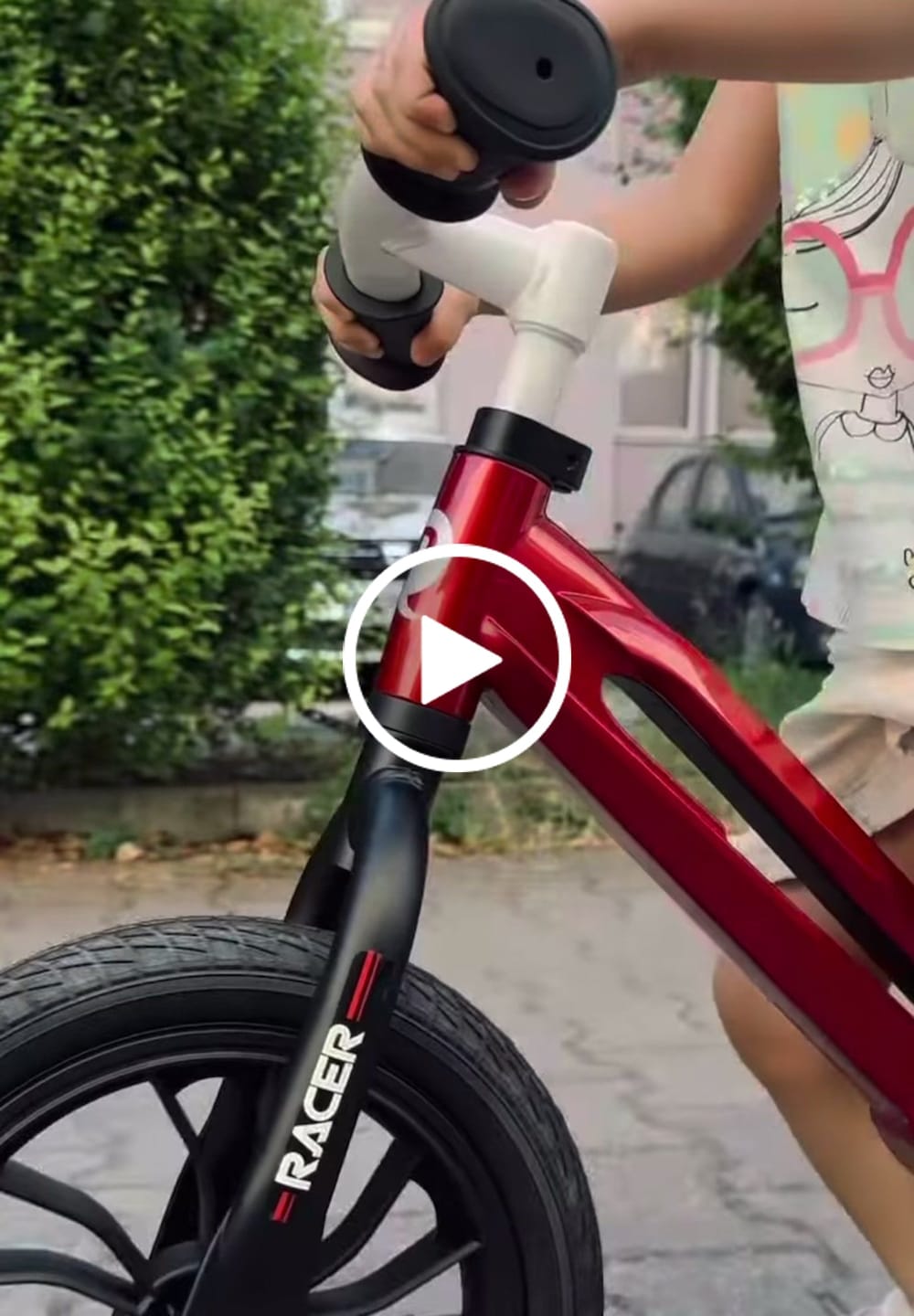Customer video review of Qplay 12 Inch Air Tire Balance Bike - 3 Yrs+