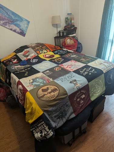 Customer photo review of Project Repat T-Shirt Quilt