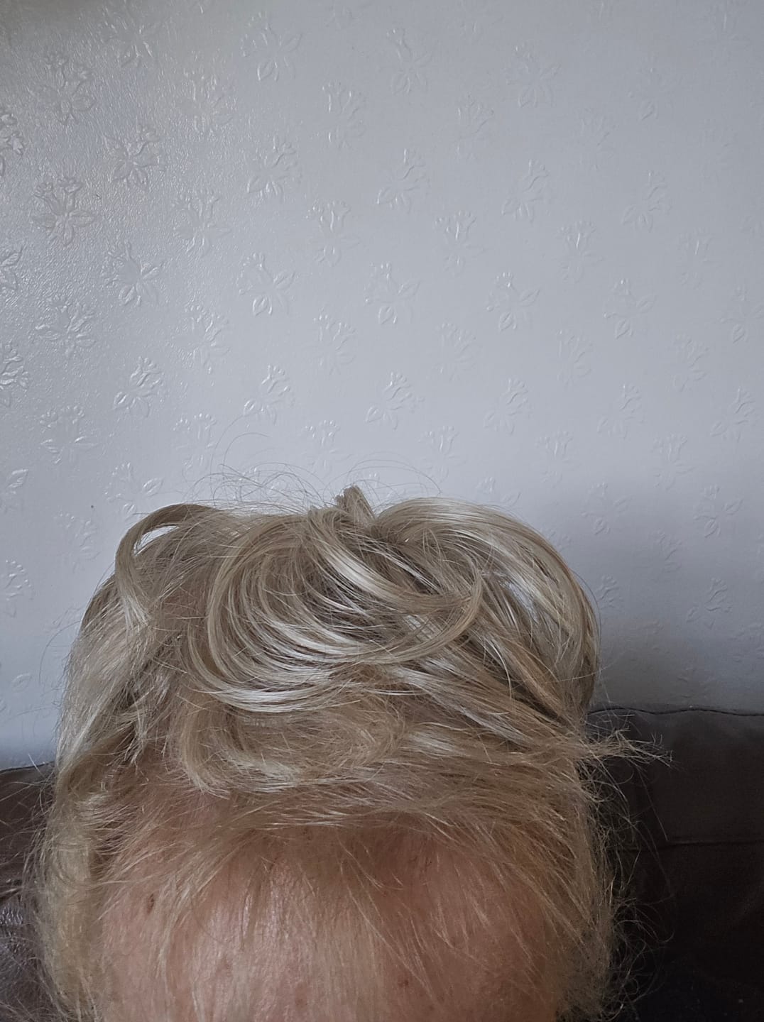 Customer photo review of Stranded Flicky Messy Scrunchie Bun - Colour #18/22 Iris