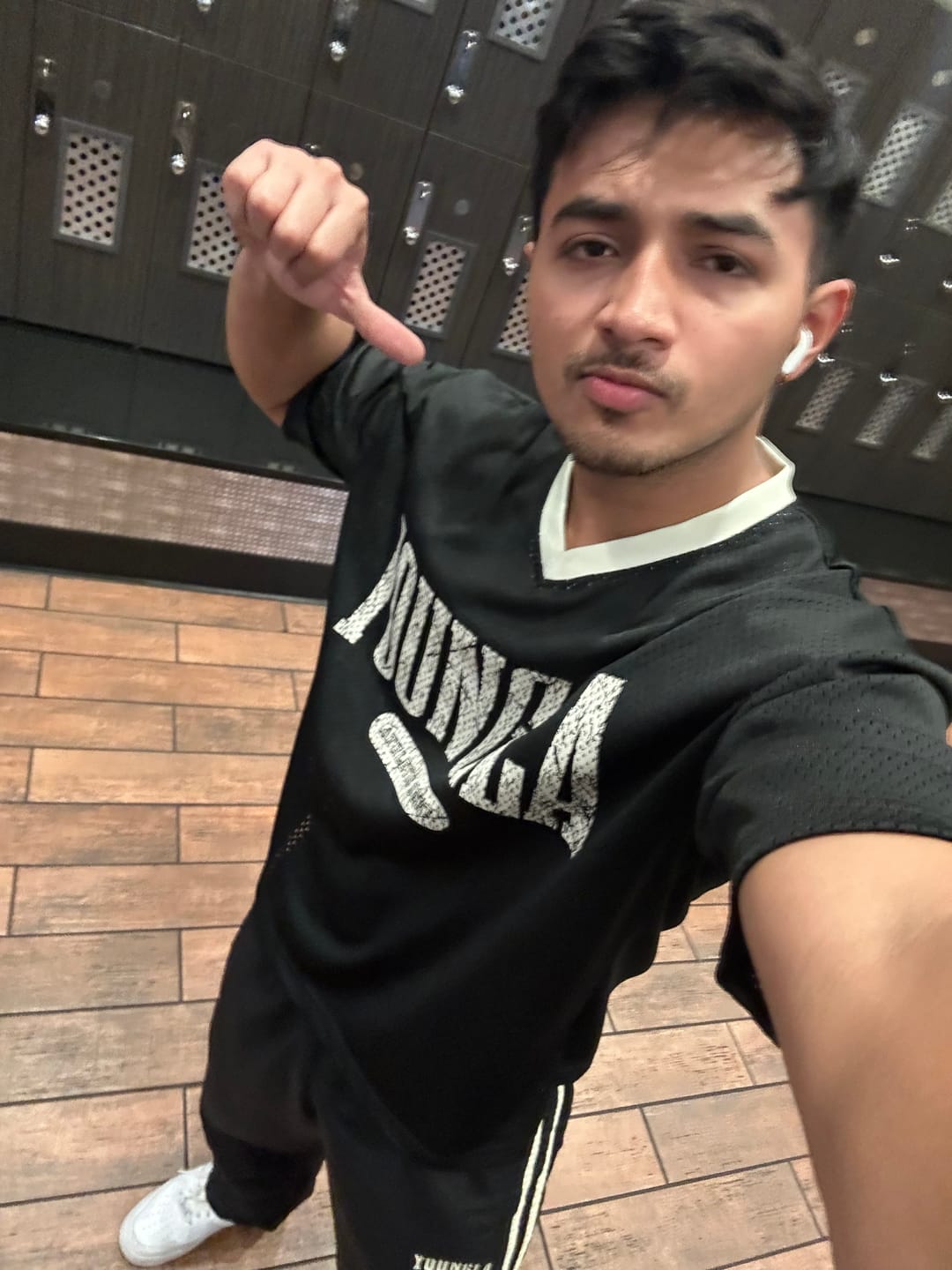 Customer photo review of 4187 - Varsity Football Cropped Jersey