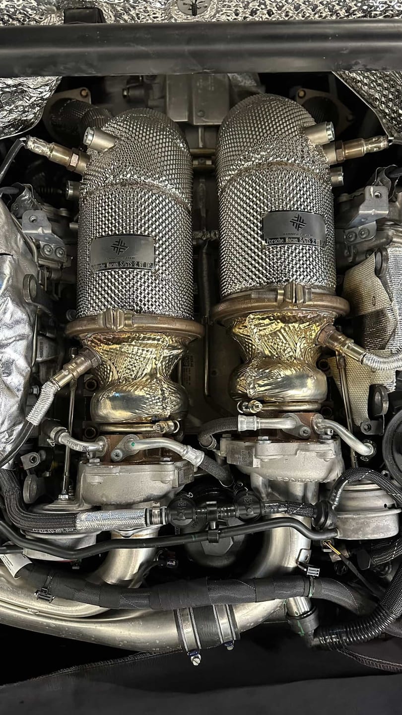 Customer photo review of Porsche Macan S/GTS 2.9T Performance Downpipes