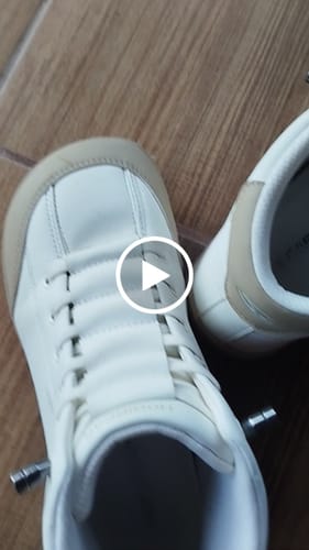 Customer video review of Yew - Barefoot De Ocio