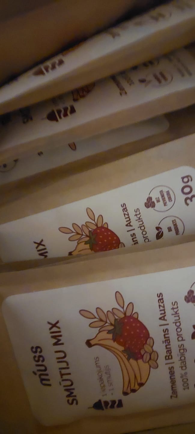 Customer photo review of Zemeņu, Banānu + Auzu smūtija mix