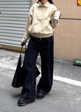 Customer photo review of Aelfric Eden Wrinkle Baggy Barrel Jeans