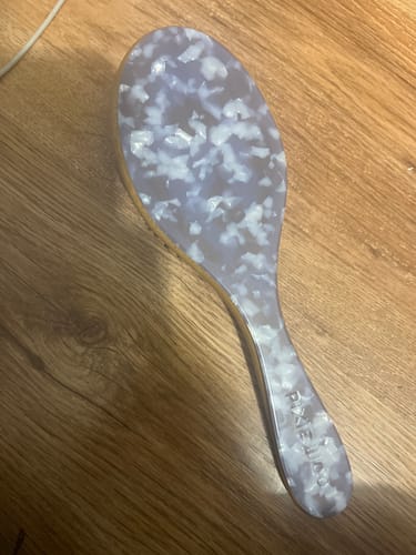 Customer photo review of Eco-Friendly Bamboo Hair Brush