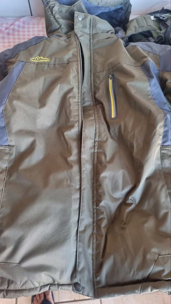 Customer photo review of Warme und Wasserdichte Herren-Fleecejacke mit Kapuze – Logan