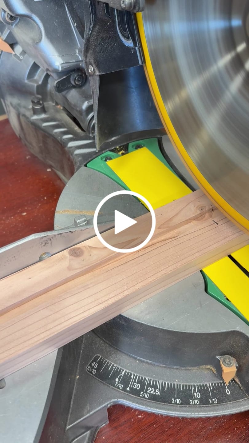 Customer video review of Metabo/Hitachi 12" Miter Saw Dust Collection Chute