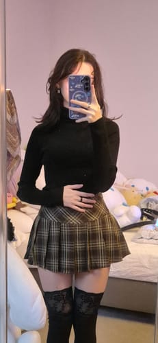 Customer photo review of Lunette Cocoa Plaid Mini Pleated Skirt
