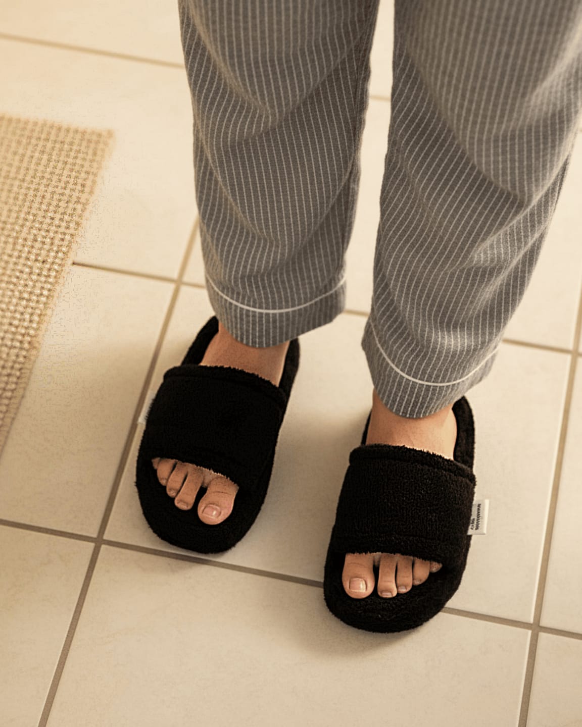 Customer photo review of Cloud Slides - Huggy