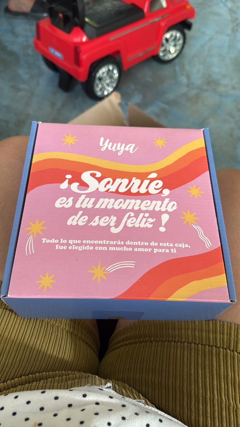 Customer photo review of Caja de Regalo Yuya