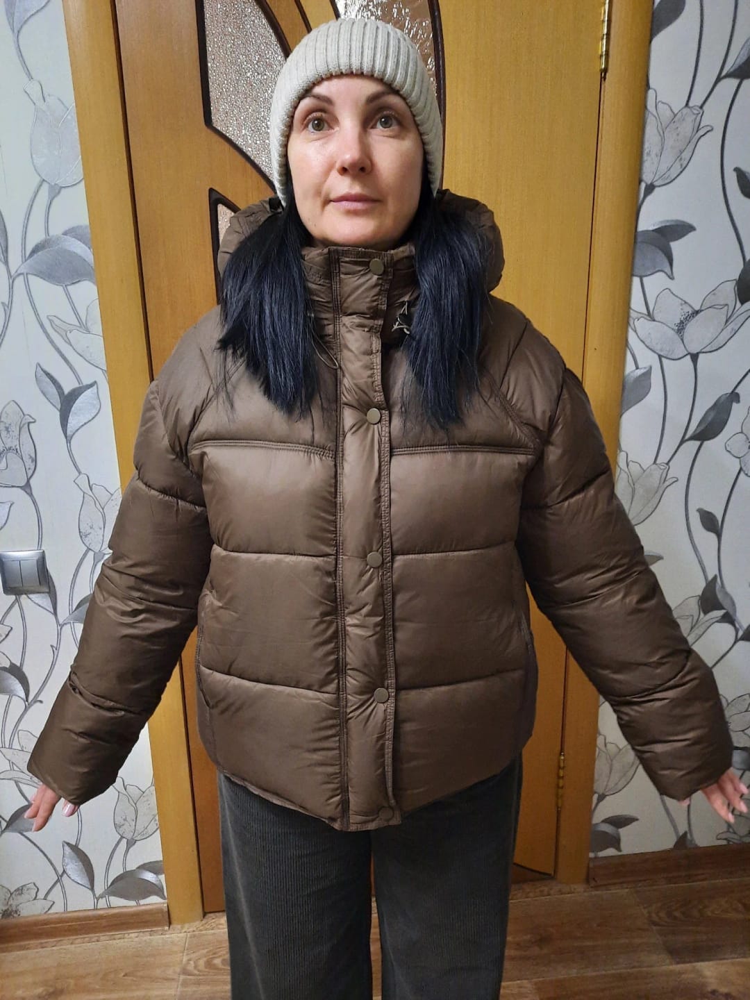 Customer photo review of Alina Hooded Puffer Jacket