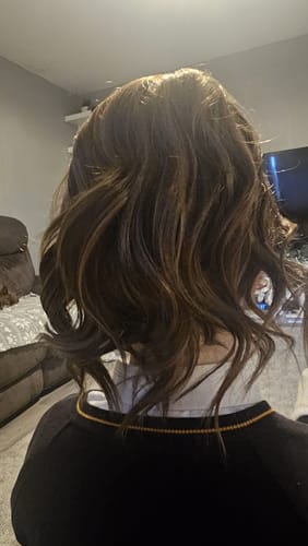 Customer photo review of Stranded Medium Wand Wave Clip-in Ponytail - Colour #8/10 Baby Bronde