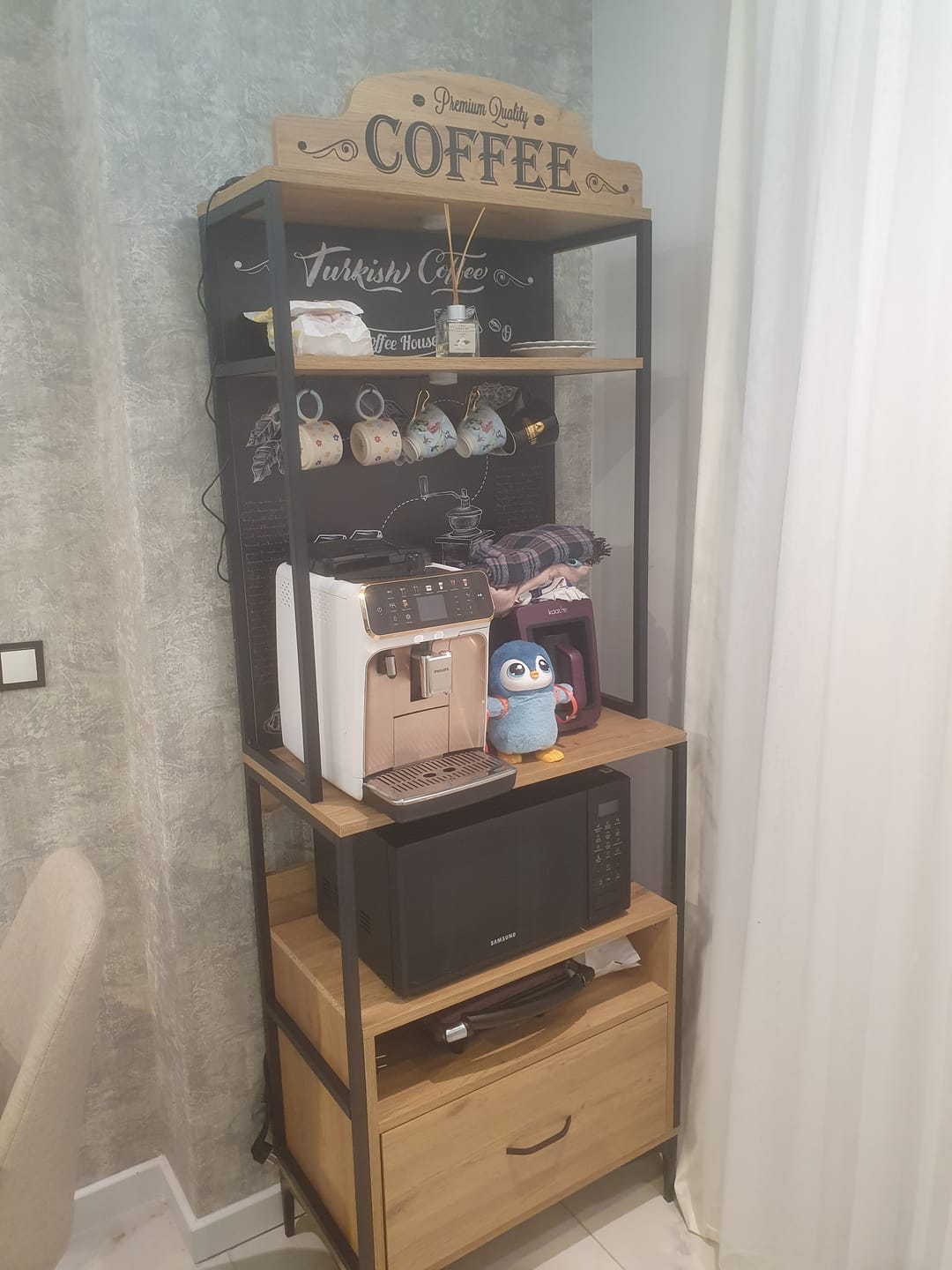 Customer photo review of Rani JE154 Işıklı Kahve Köşesi Çekmeceli Çok Amaçlı Mutfak Dolabı Sepet Ceviz