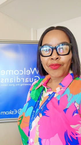 Customer photo review of Mabontle 10 inch 5x5 Vietnamese SDD Bone Straight Wig