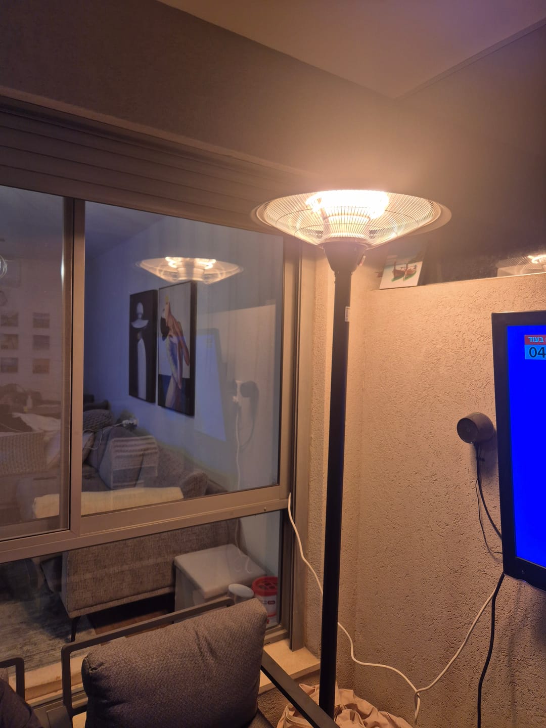 Customer photo review of פטריית חימום מקצועית לגינה TROOPER 3000W