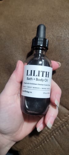 Customer photo review of LILITH Bath & Body Oil