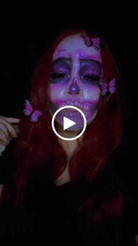 Customer video review of Meetone Aiya Purple Contact Lenses
