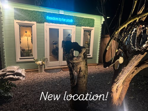 Customer photo review of Custom Neon: Freedom to be y...