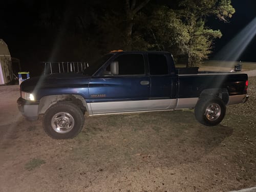 Customer photo review of 3 inch Front Leveling Lift Kit for 1994-2018 Dodge Ram1500/2500/3500 2WD
