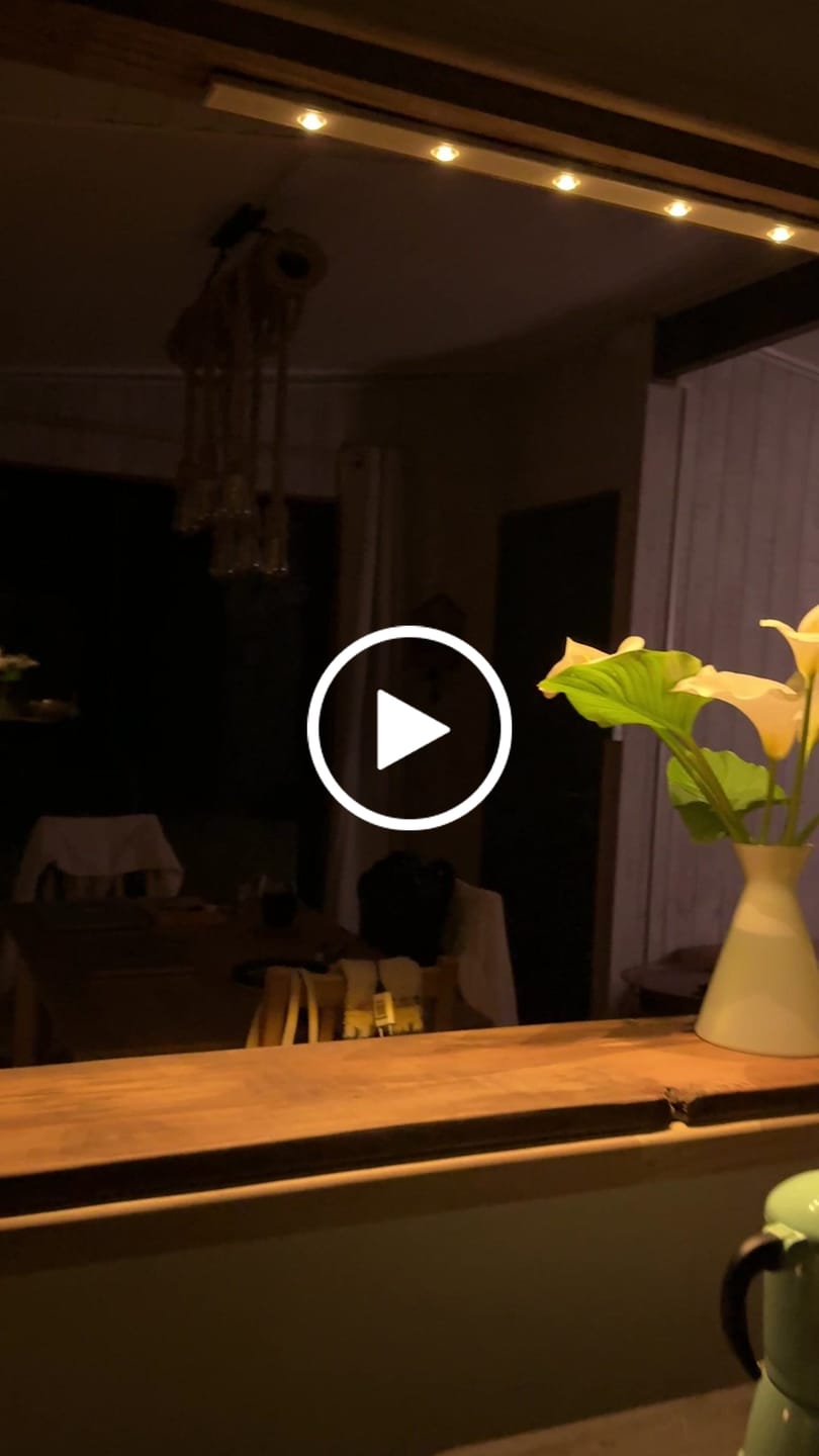 Customer video review of Barra con Sensor Inalámbrica - Luz Cálida o Fría o Neutra / USB