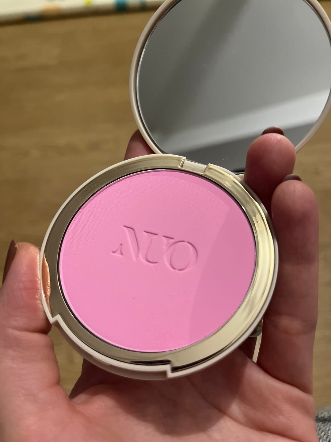 Customer photo review of Blush pudra cu efect de blurare