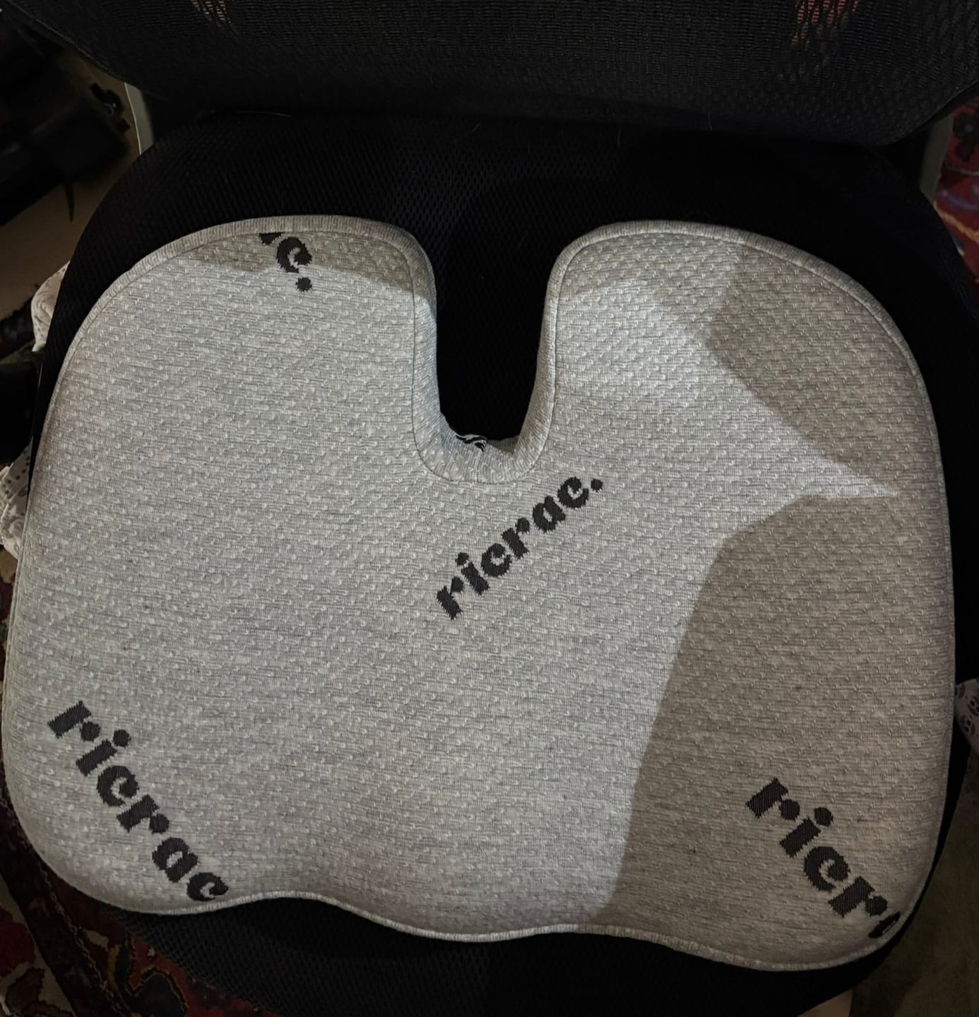 Customer photo review of Rall- Portable Tailbone Cushion