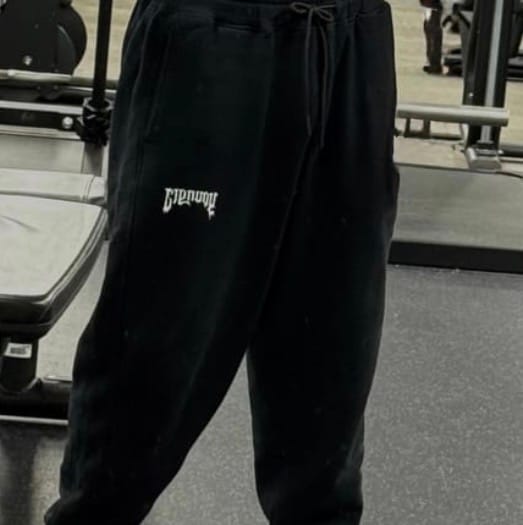 Customer photo review of 2011 - Anime Joggers