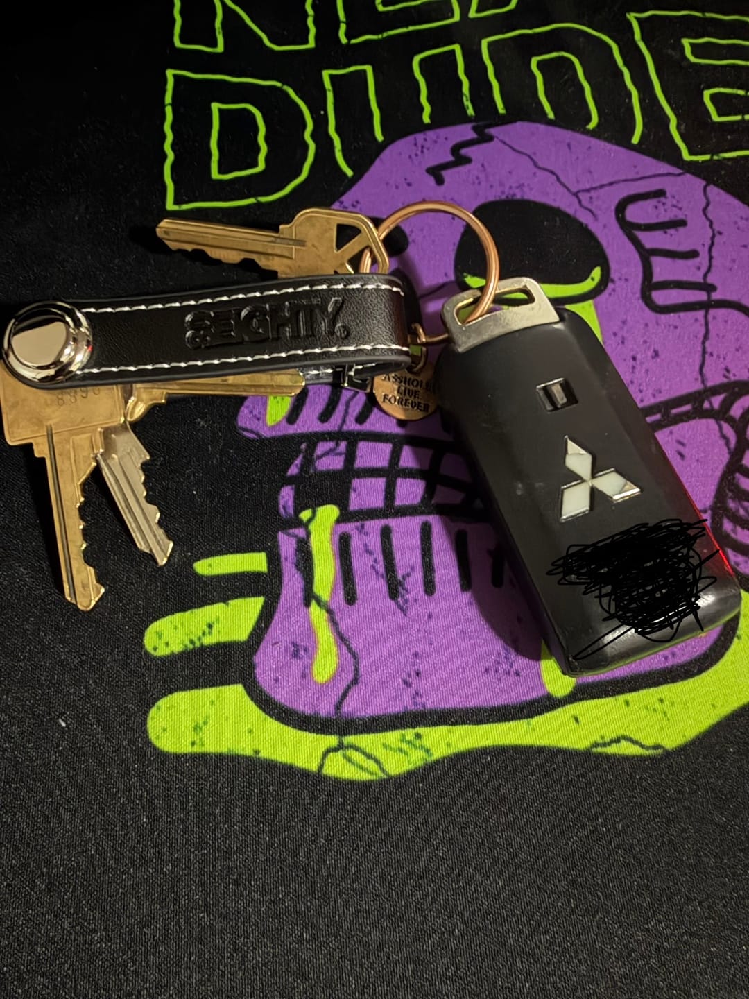Customer photo review of 80Eighty® Classy Leather Keychain