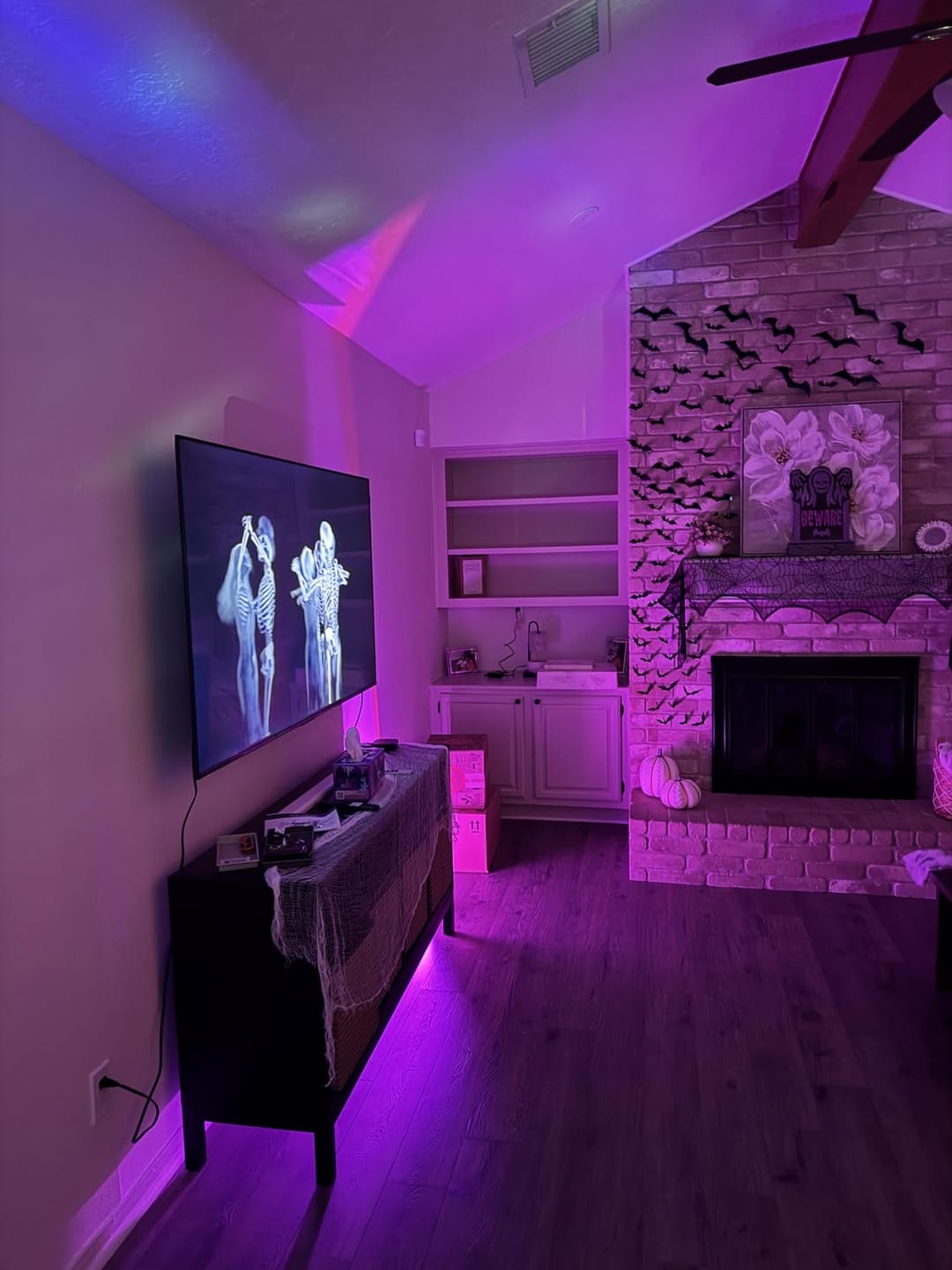 Customer photo review of Christmas 30W RGBCW Dimmable Outdoor Smart Lights Color Changing Flood Lights with Remote & APP Control
