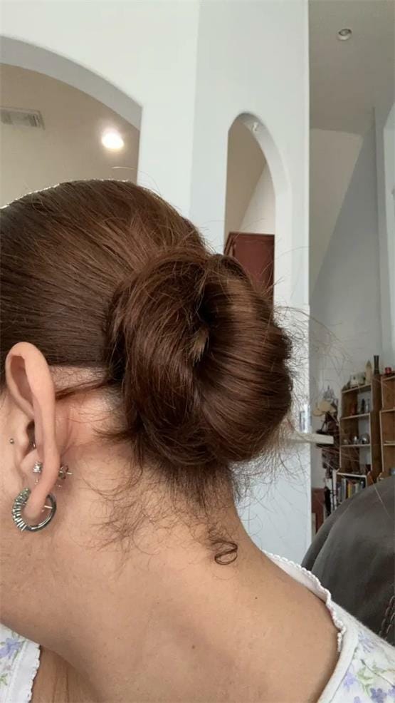 Customer photo review of Chignon Bun Human Hair Extension Natural Straight 7 Colors