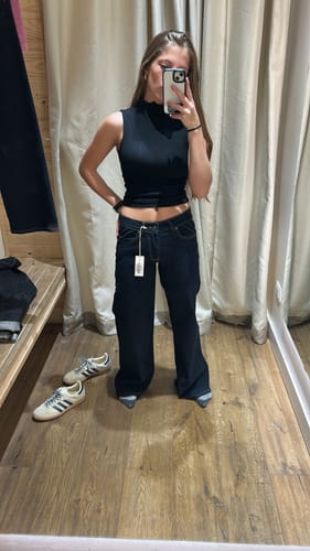 Customer photo review of Pantalón Plisado Low Rise Blue