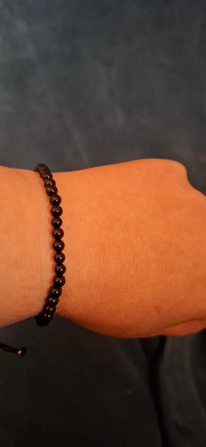 Customer photo review of Pulsera Turmalina negra | 4mm | Limpieza - Protección