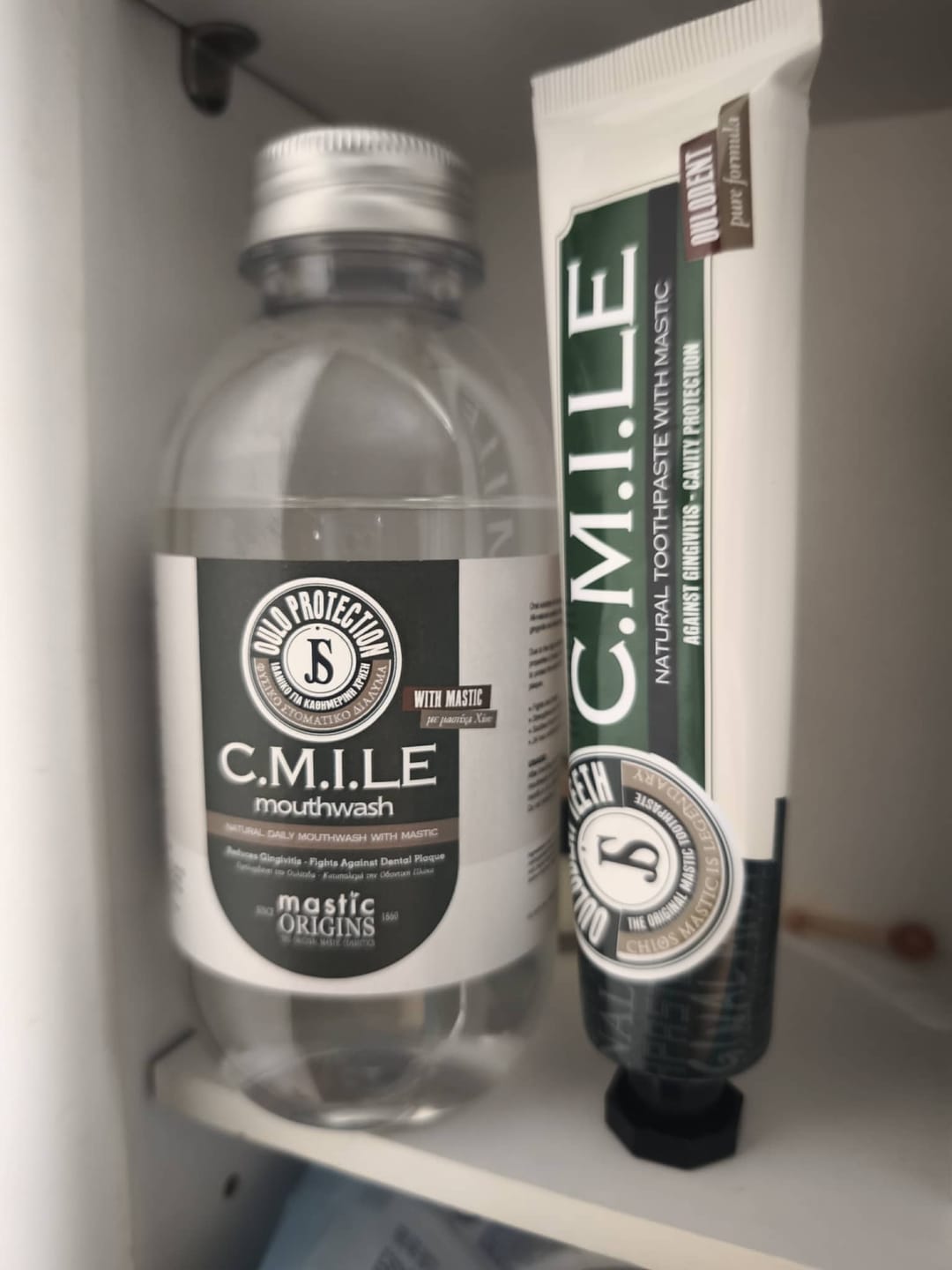 Customer photo review of C.M.I.LE Mouthwash