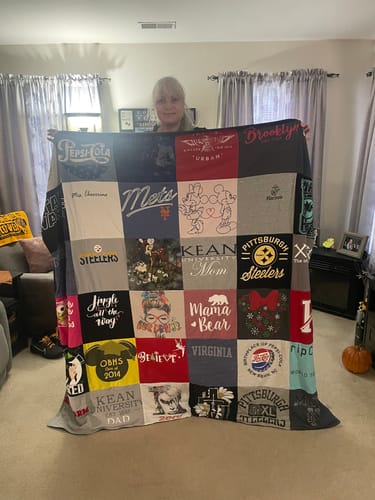 Customer photo review of Project Repat T-Shirt Quilt