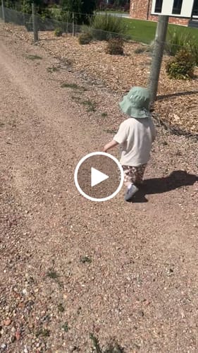 Customer video review of SOHLS® Velcro MOVE Toddler Shoe – Slate Grey